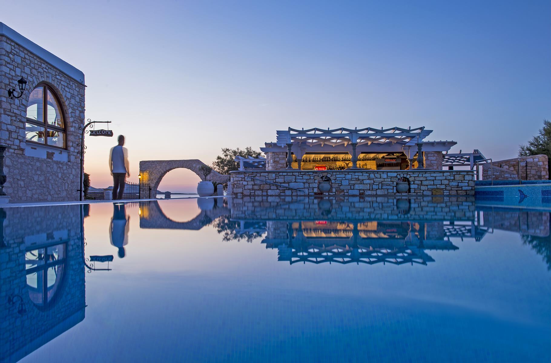 Contaratos Beach Hotel Paros experiences