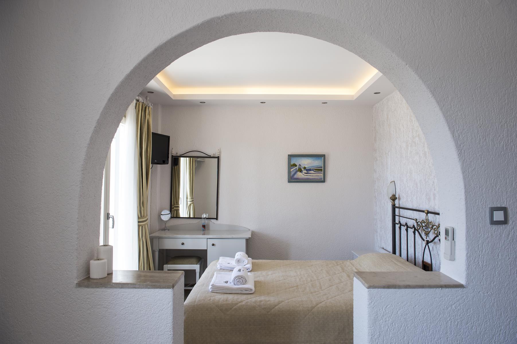 hotels in paros Greece